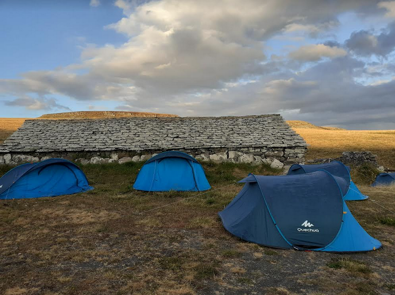 Keywords: Buron camping tentes