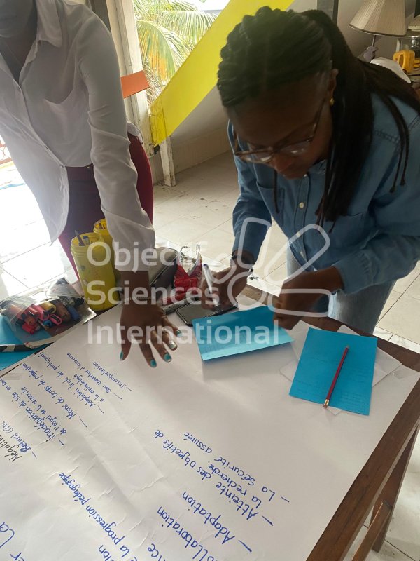 Keywords: Congo,RDC,Equipe,Réunion,Groupe,Educateur,Educatrice,Educateurs scientifiques