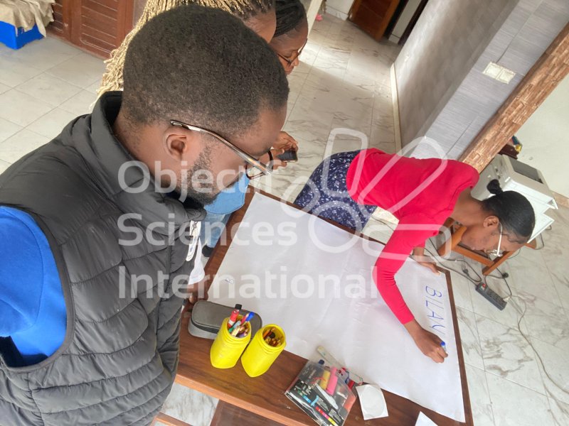 Keywords: Congo,RDC,Equipe,Réunion,Groupe,Educateur,Educatrice,Educateurs scientifiques