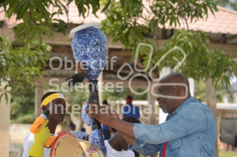 Keywords: eau kongo, 2024, chimie, eau, hydrologie, fleuve, fleuve congo, kongo river, club science, club sciences, afrique, groupe, africain, chimie participative