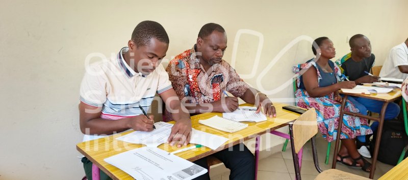 Keywords: Côte d&#039;Ivoire,Ivoiry,Afrique,Africa,Formation,ST1,Step 1,Step One,Formation st1,Pédagogie de projet,Formation pédagogique,Groupe local,Groupe