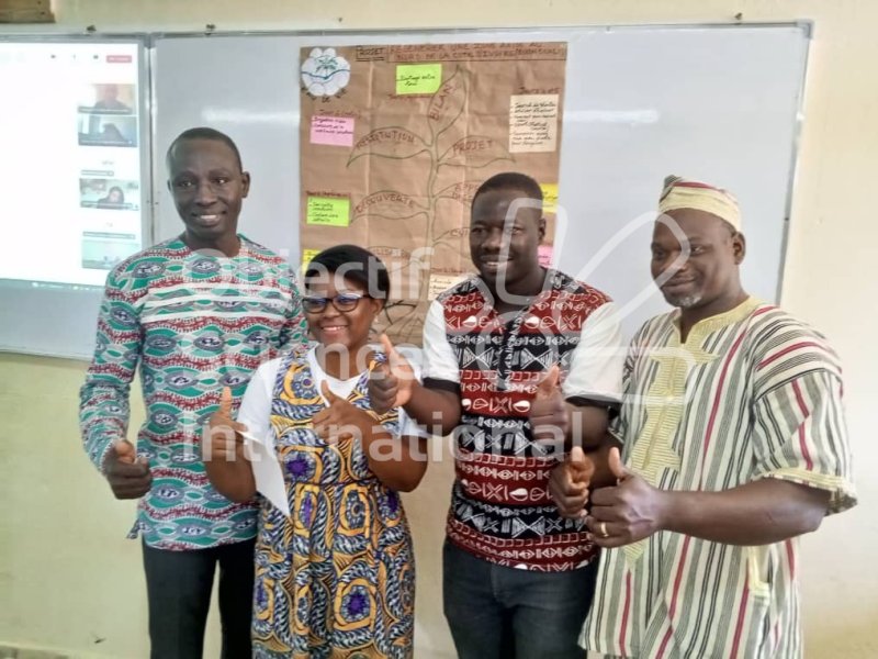 Keywords: Côte d'Ivoire, Ivoiry, Afrique, Africa, Formation, ST1, Step 1, Step One, Formation st1, Pédagogie de projet, Formation pédagogique, Groupe local, Groupe