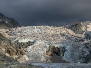 Glacier_de_Moiry~0.jpg