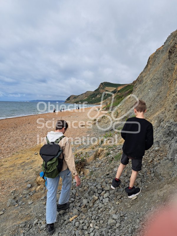 Keywords: Angleterre,Dorset,Eype,plage,fossiles