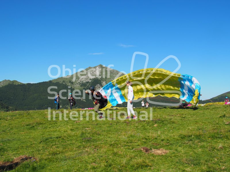 Keywords: paragliding