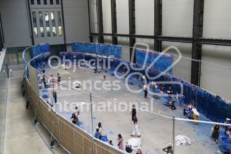 Action painting participatif à la Tate Modern
